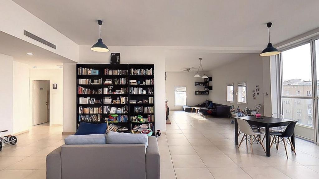 דירה למכירה בתל אביב